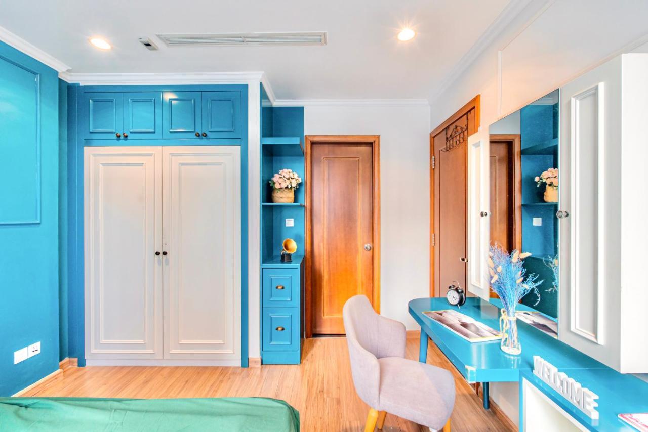 Moxy Hcmc Aparts - Vinhomes Central Park, Ice Rink 胡志明市 外观 照片
