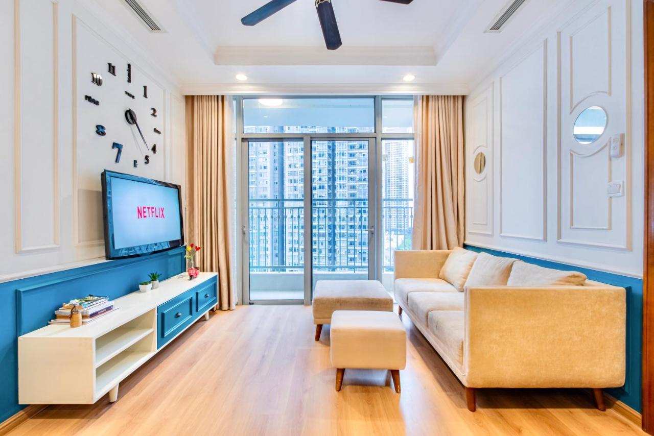 Moxy Hcmc Aparts - Vinhomes Central Park, Ice Rink 胡志明市 外观 照片