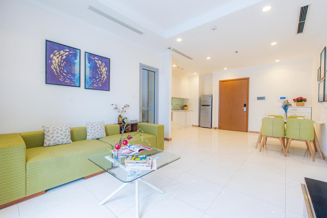 Moxy Hcmc Aparts - Vinhomes Central Park, Ice Rink 胡志明市 外观 照片