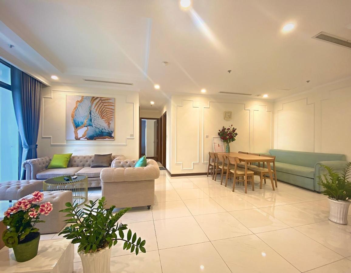 Moxy Hcmc Aparts - Vinhomes Central Park, Ice Rink 胡志明市 外观 照片