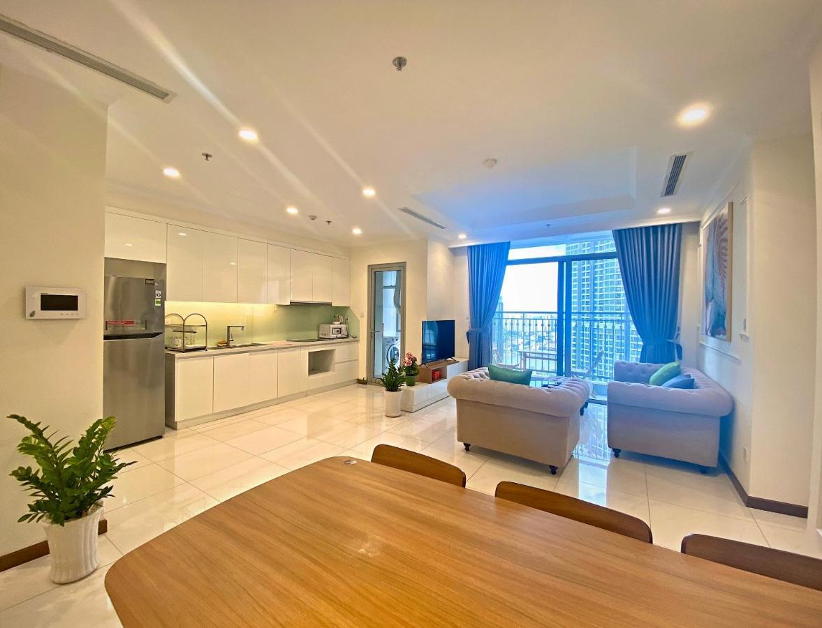 Moxy Hcmc Aparts - Vinhomes Central Park, Ice Rink 胡志明市 外观 照片